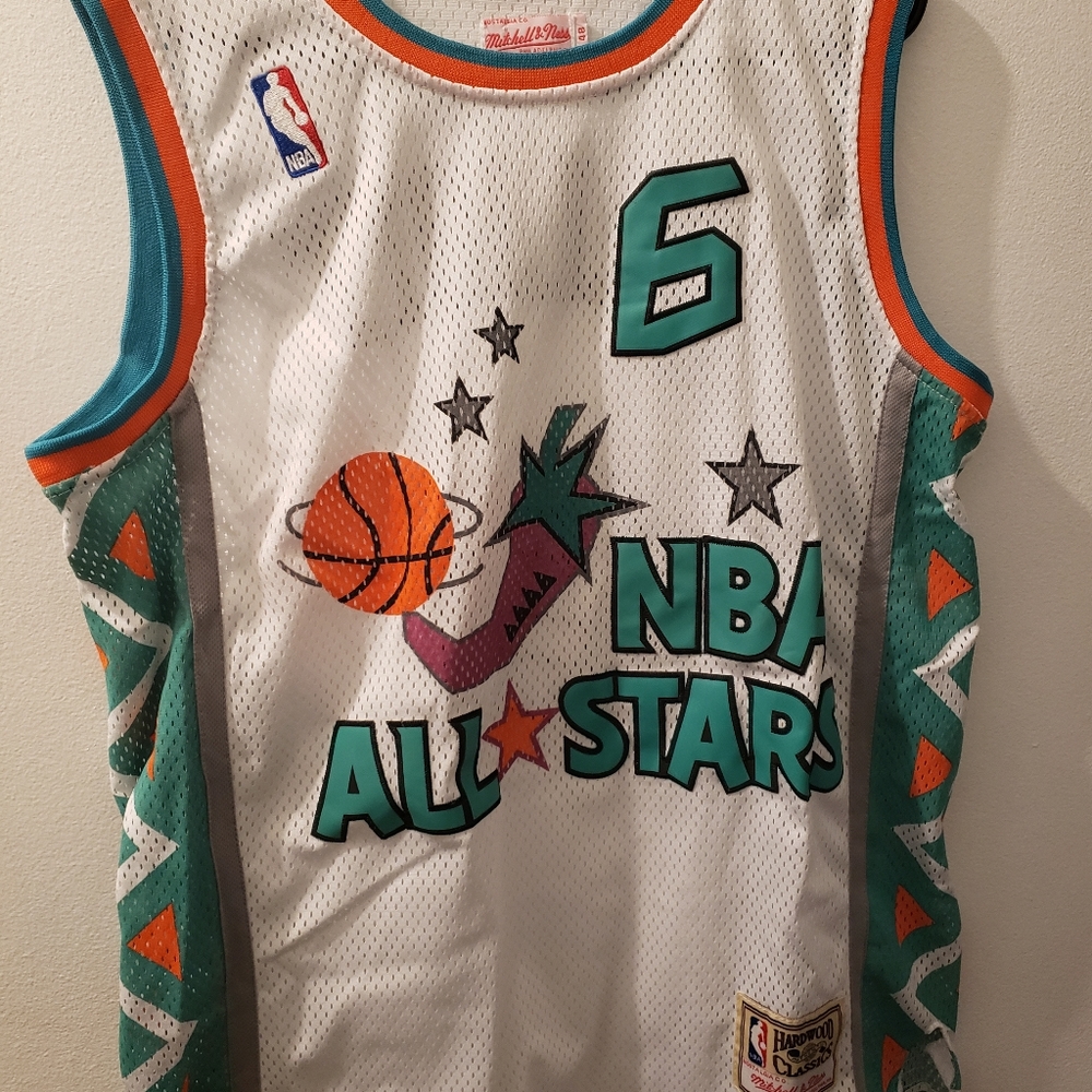 Vintage 90s NBA Basketball Elliott Number 6 jersey
